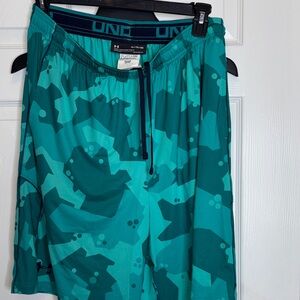 Under Armour Men's Patterned Teal Athletic Shorts